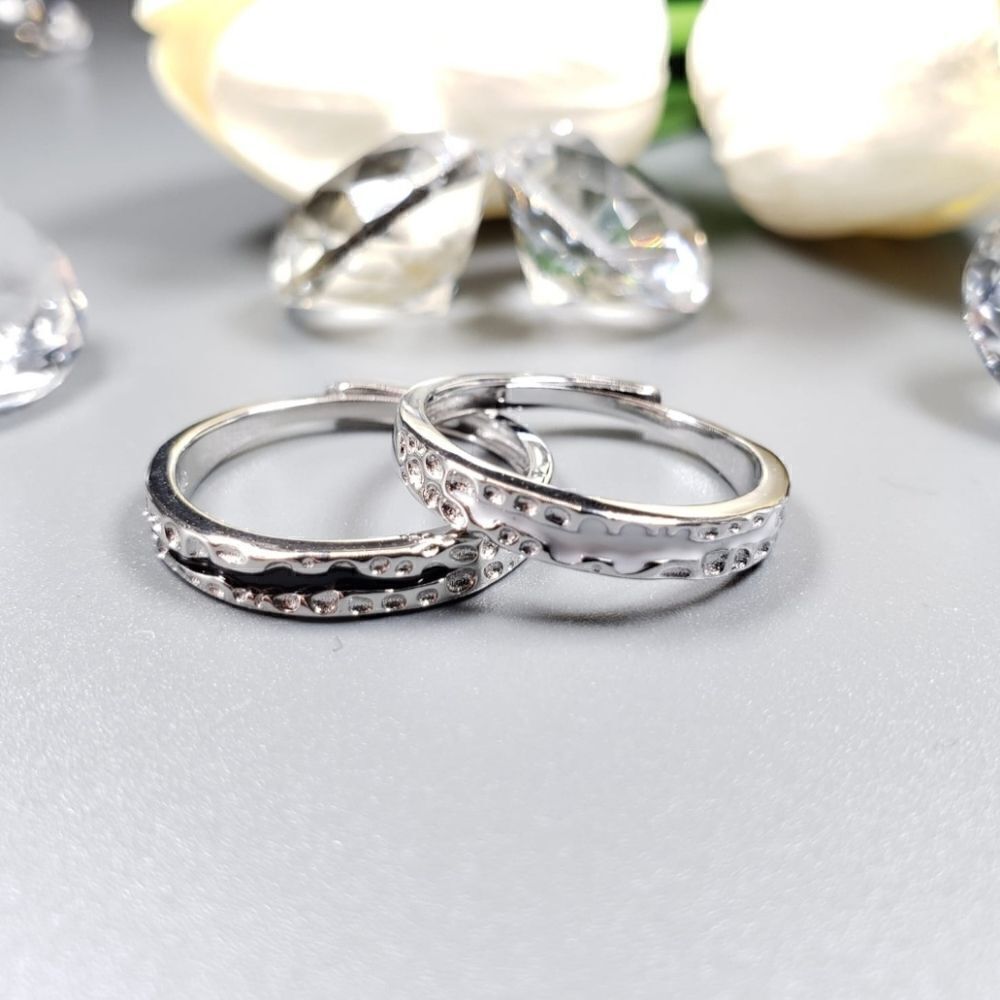 Brand New Silver Black & White Graffiti Couple Rings